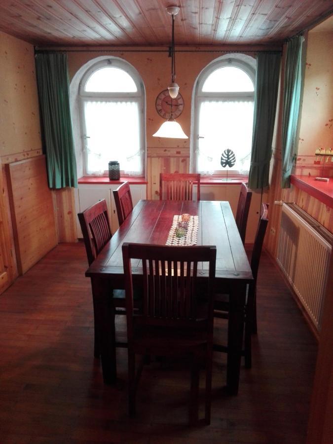 אמורבאך Ferienzimmer Saatmann מראה חיצוני תמונה
